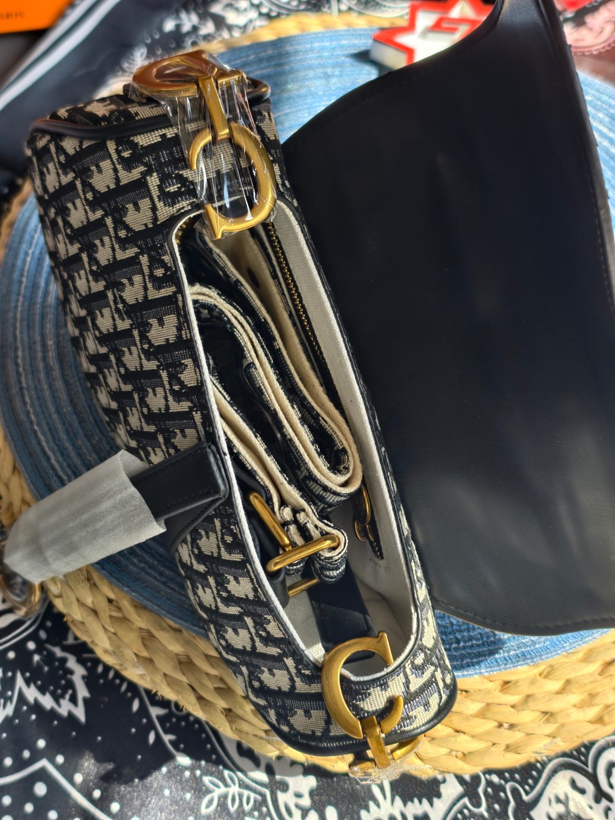 Dior Saddle Bag in Dior Oblique Jacquard gallery image 4