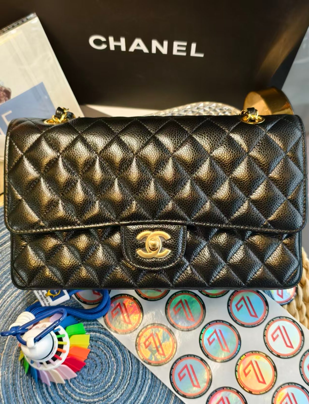 Chanel Classic 11.12 Medium Flap Bag - CAVIAR gallery image 10