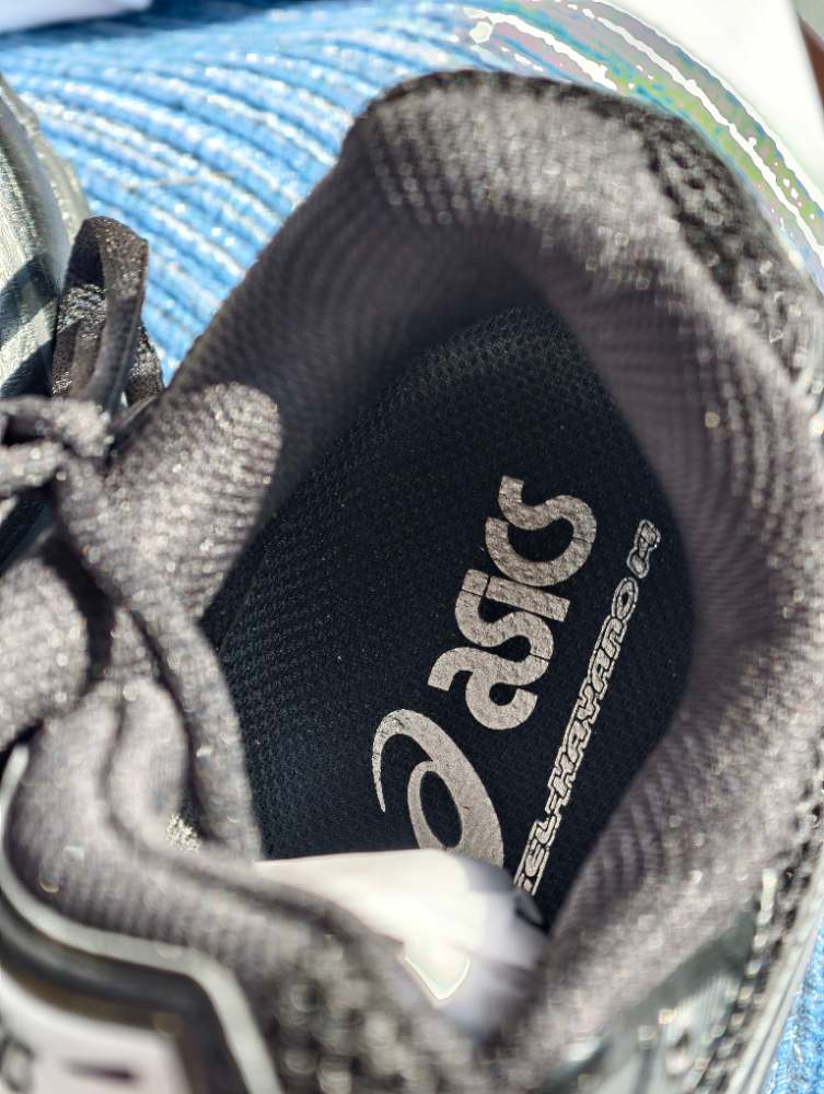 ASICS BLACK ( NOT THE BEST ) gallery image 5