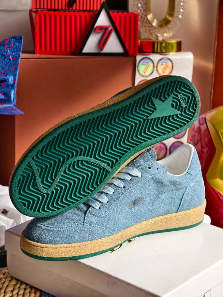 GOLDEN GOOSE SNEAKERS gallery image 4
