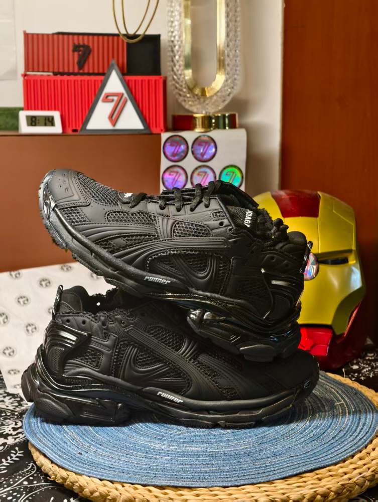 BALENCIAGA 4133