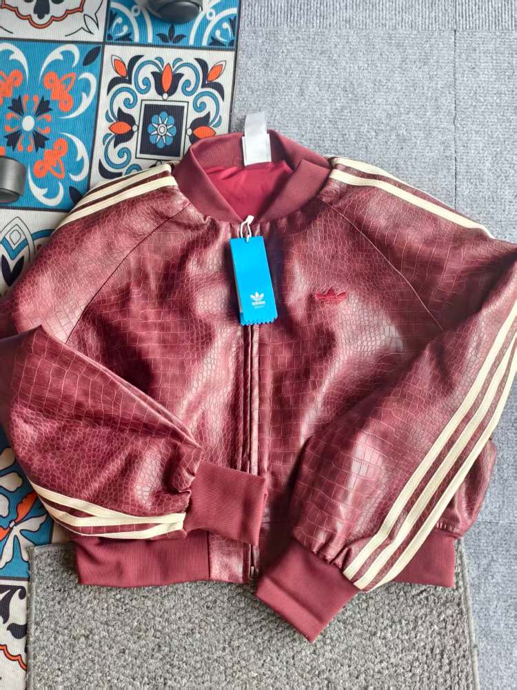 ADIDAS gallery image 4